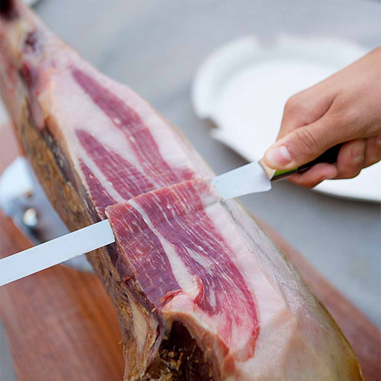 Iberijski pršut Bellota 75% ručno rezan 100g - Slika 2